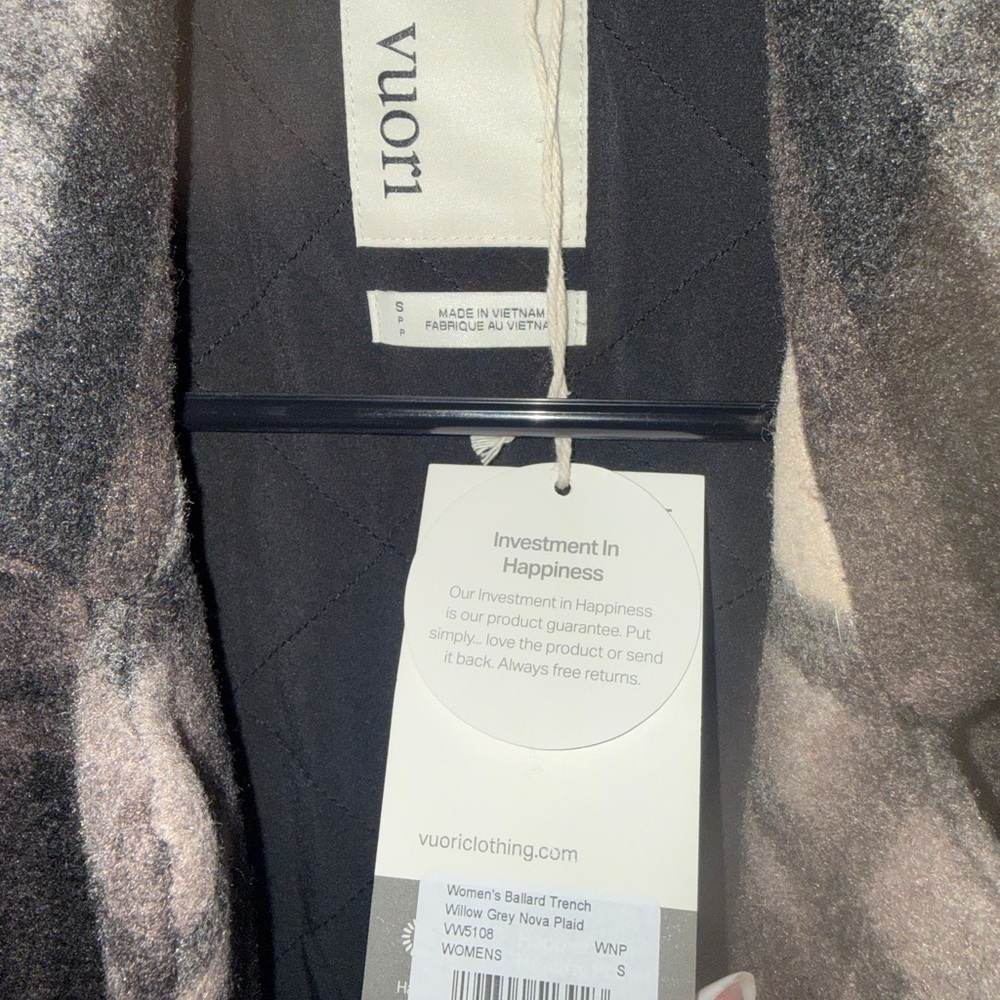 Vuori Ballard Trench In Willow Small - Picture 2 of 4